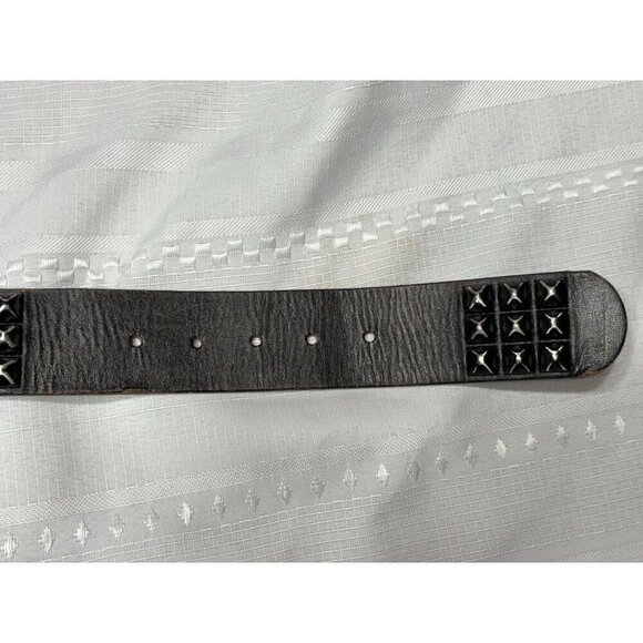 Classic Rocker Triple Pyramid Studded Black Leather Belt Size 34" Unisex Punk - Picture 4 of 8